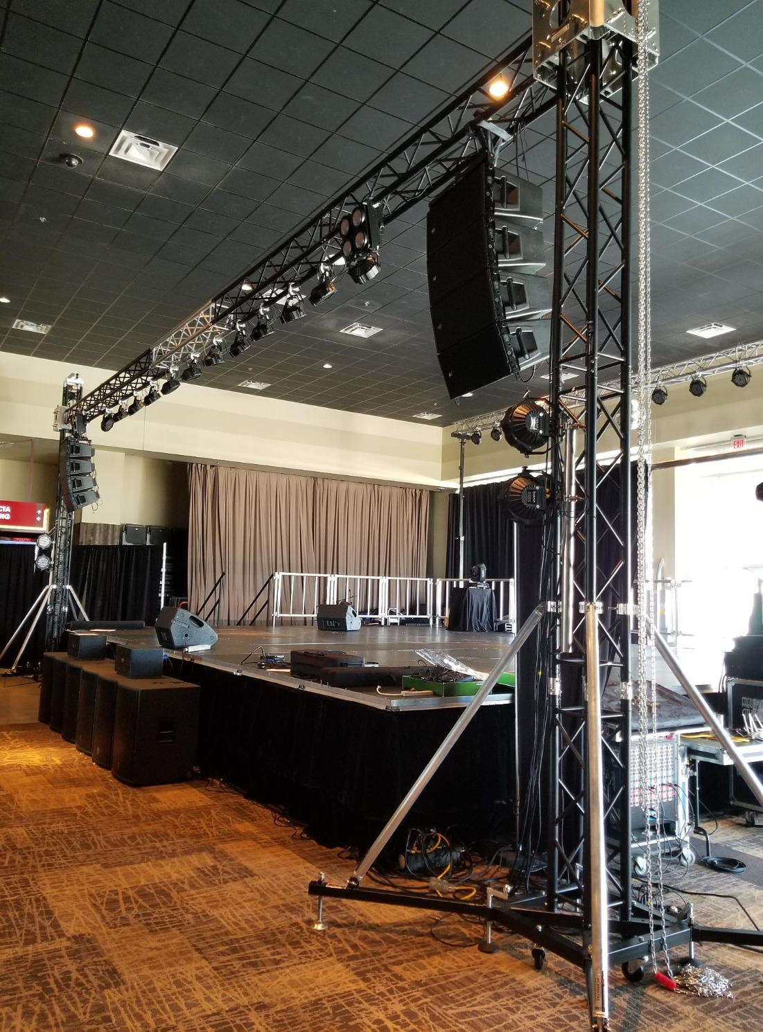 ProX XTP-GSBPACK164 Ground Support Truss Tower Stage Roofing System Package with Top Block, Hinges, Base, Outriggers