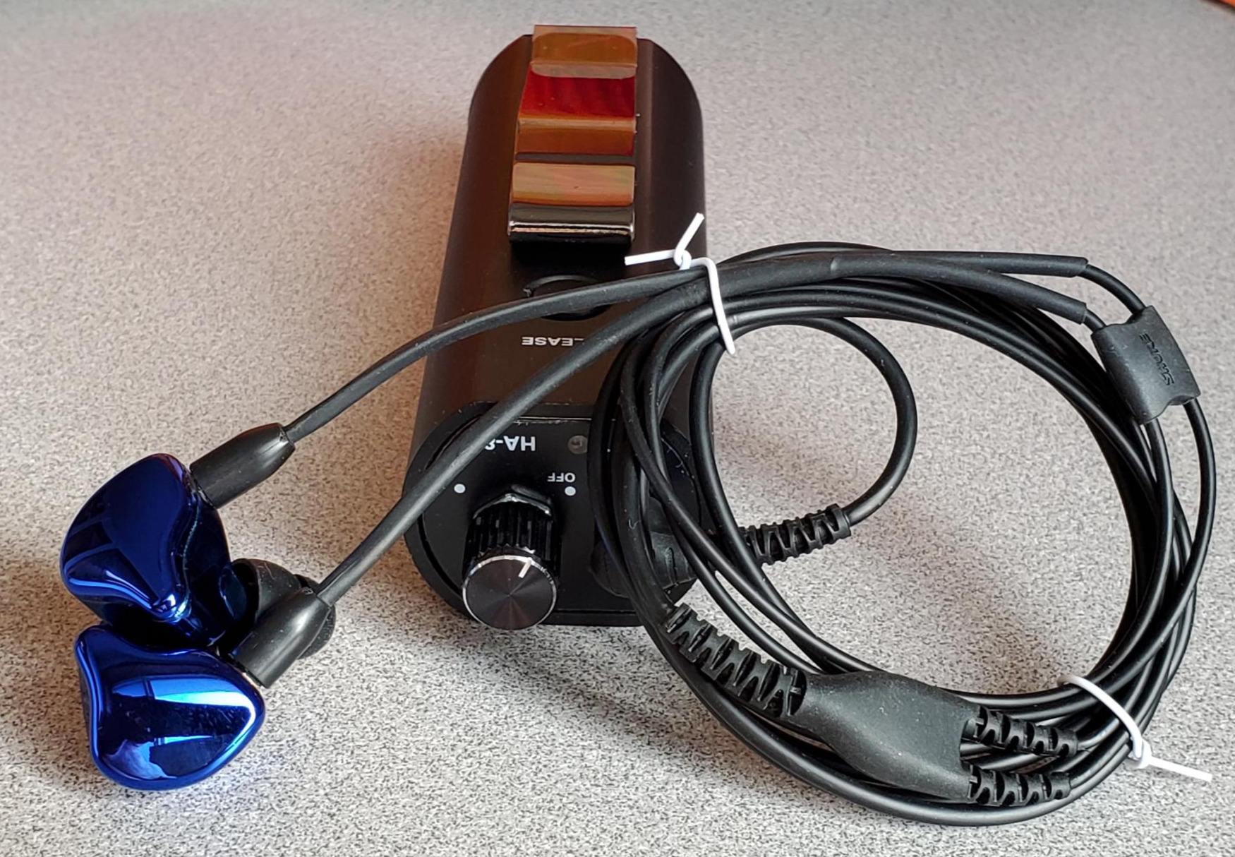 FCS BELT PACK EARPHONE AMP