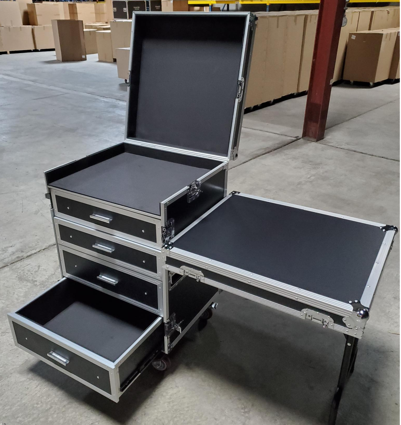 4 Drawer Work Box w/Table and Padded Flip Work Top