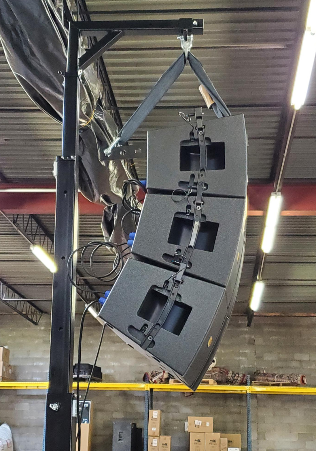 FREQ CITY SOUND 18' 440 POUND LINE ARRAY LIFT $1950 Each FCS12LAP Line Array & FCS18 Subs