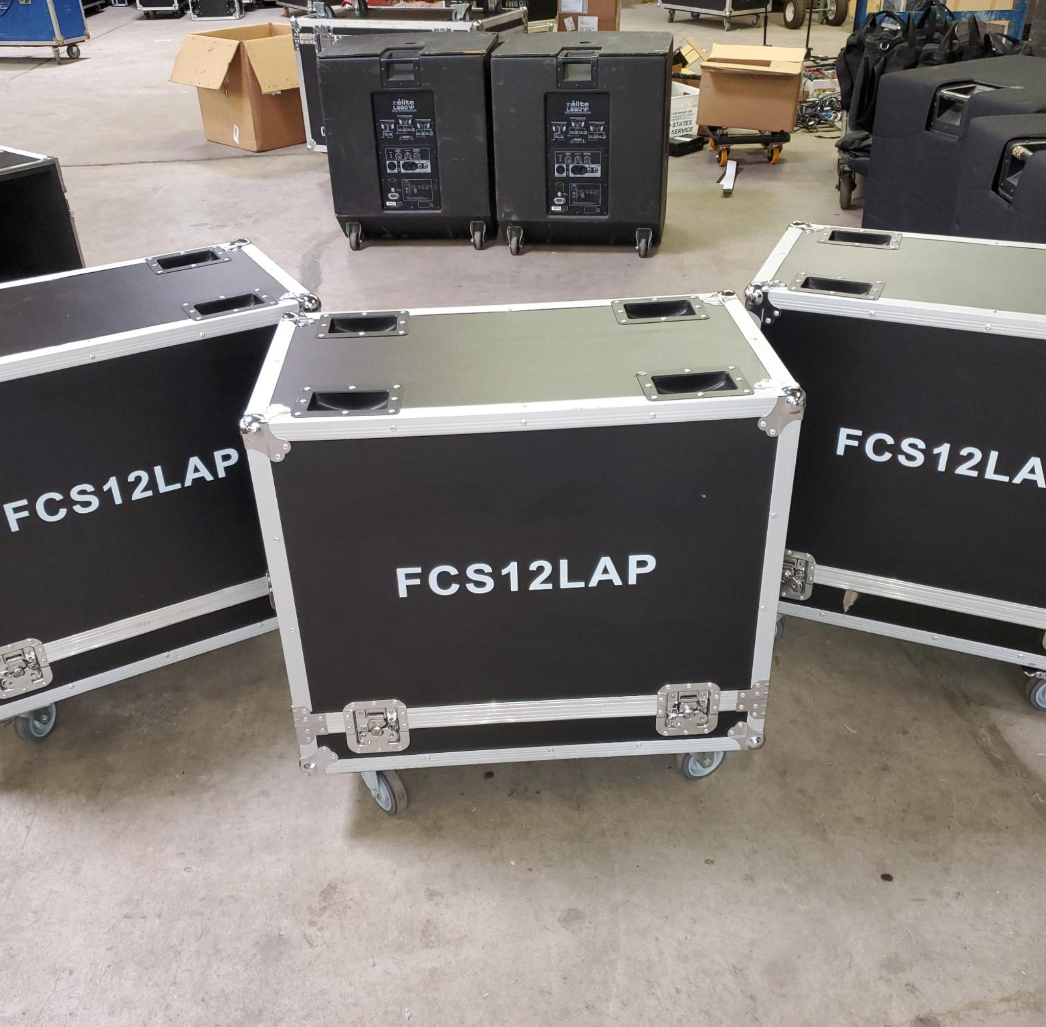 FCS12LAP 12" 1600W Active Line Array 2 with Road Case