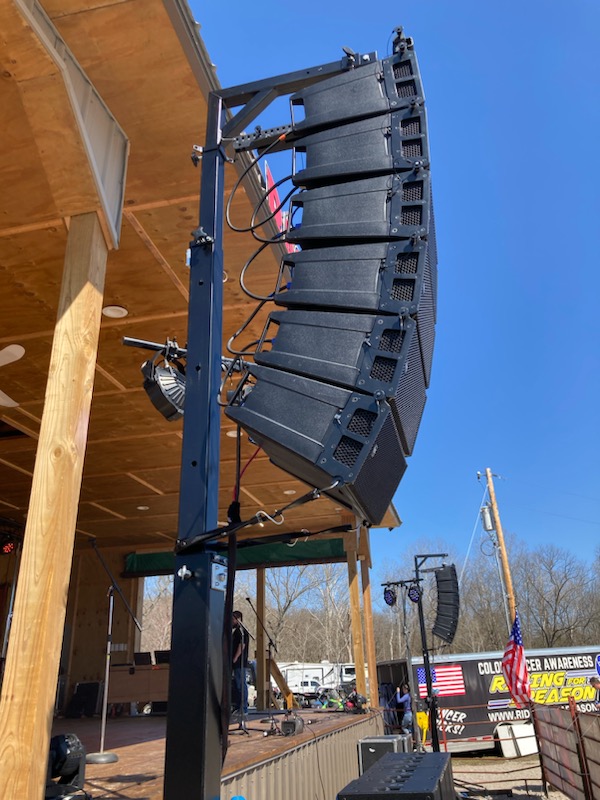 FREQ CITY SOUND 18' 440 POUND LINE ARRAY LIFT $1950 Each 6- RCF HDL6 (208lbs) Flying on FCS Line Array Lift