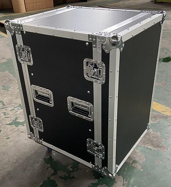 16U Space Amp Rack Mount ATA Flight Case 18 Inch Depth W-Casters $419
